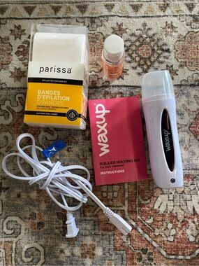 Waxup Roller Waxing Kit with Parissa Wax Strips - White & Pink